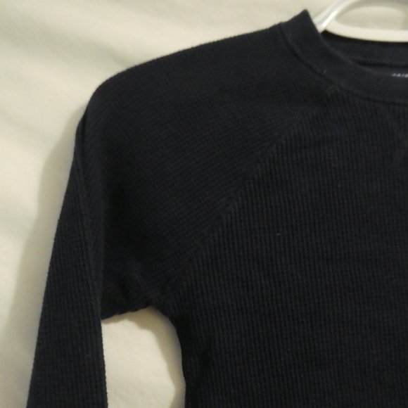 OLD NAVY | medium 7/8 | Long Sleeve Navy Blue Waffle Knit Crew Neck Shirt | NWOT - Picture 3 of 15